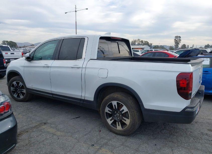 Photo 15 of 2020 Honda Ridgeline AWD RTL (VIN 5FPYK3F55LB027368)