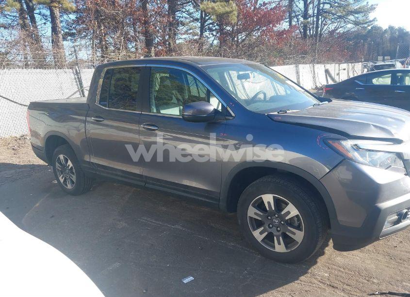 Photo 13 of 2019 Honda Ridgeline RTL (VIN 5FPYK3F56KB048454)