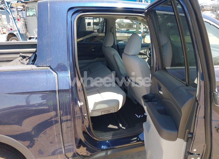 Photo 8 of 2020 Honda Ridgeline AWD RTL (VIN 5FPYK3F56LB028917)