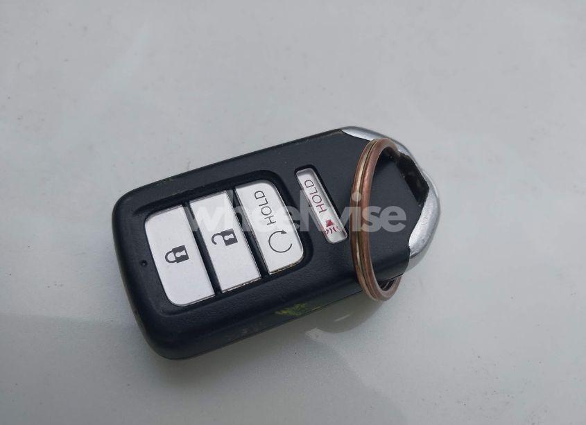 Photo 11 of 2017 Honda Ridgeline RTL (VIN 5FPYK3F57HB008389)