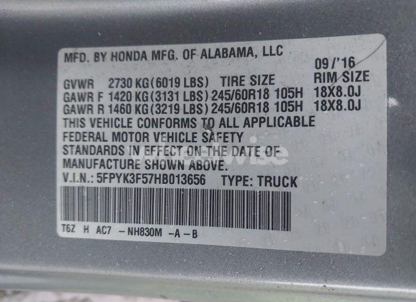 Photo 9 of 2017 Honda Ridgeline RTL (VIN 5FPYK3F57HB013656)