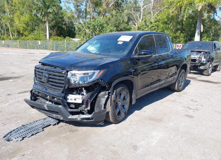 Photo 2 of 2023 Honda Ridgeline RTL (VIN 5FPYK3F57PB057879)