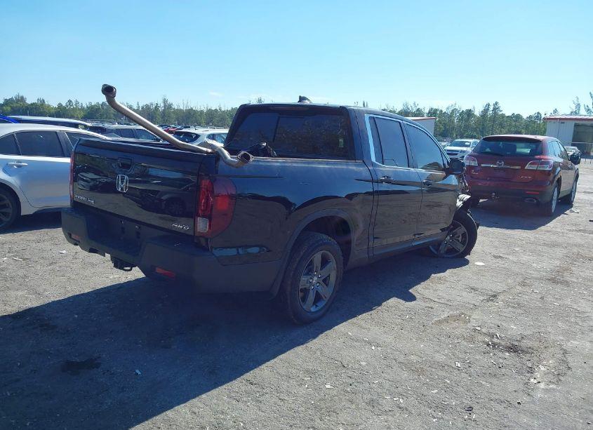 Photo 4 of 2023 Honda Ridgeline RTL (VIN 5FPYK3F57PB057879)