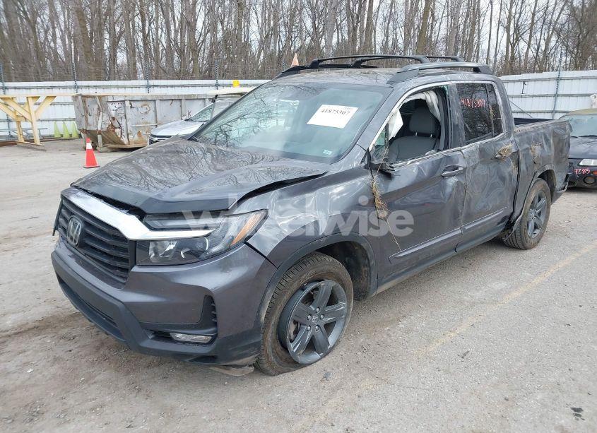 Photo 2 of 2023 Honda Ridgeline RTL (VIN 5FPYK3F58PB014460)