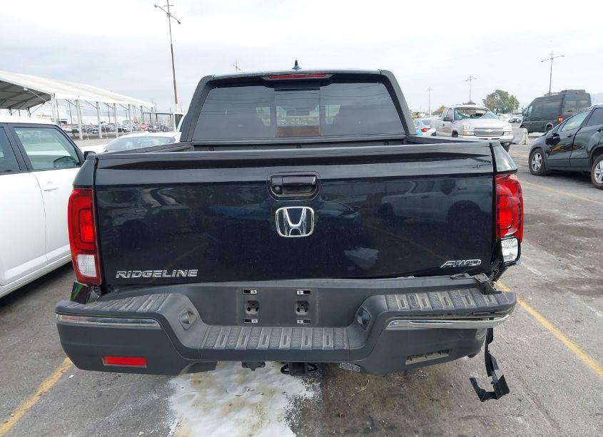 Photo 16 of 2020 Honda Ridgeline AWD RTL (VIN 5FPYK3F59LB015014)