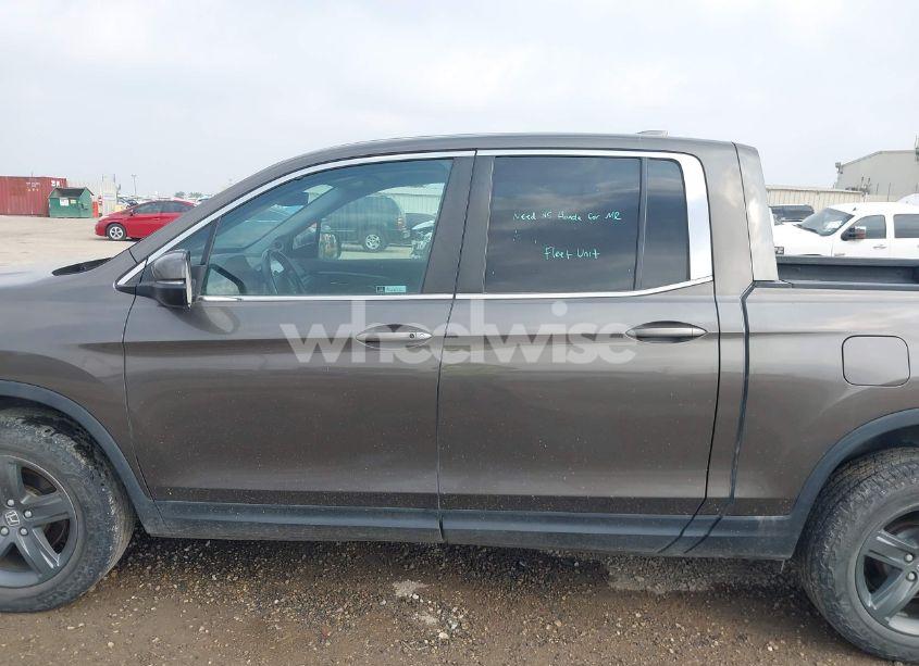 Photo 14 of 2023 Honda Ridgeline RTL (VIN 5FPYK3F59PB004388)