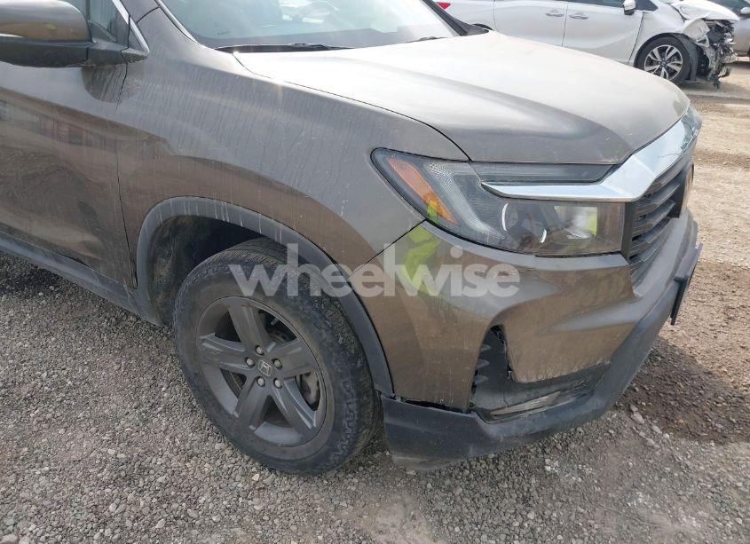 Photo 6 of 2023 Honda Ridgeline RTL (VIN 5FPYK3F59PB004388)