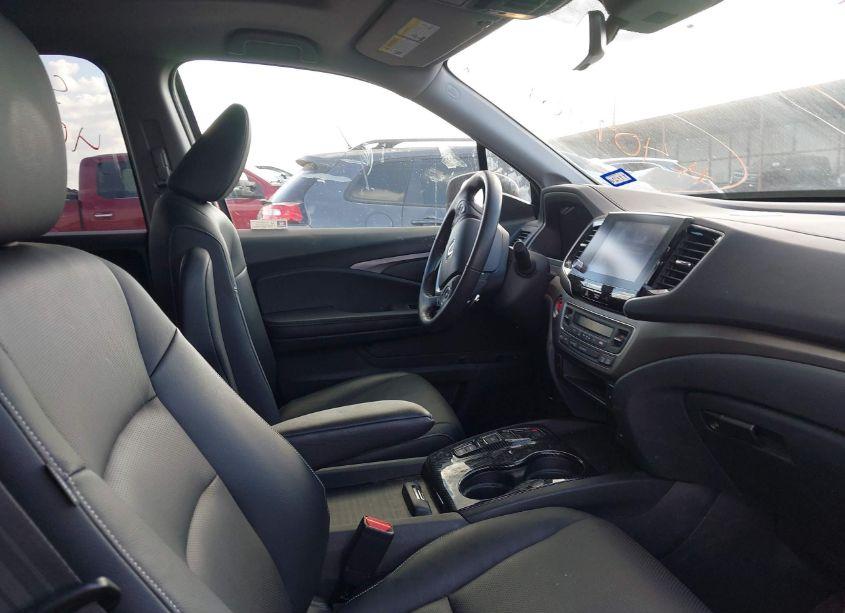 Photo 5 of 2023 Honda Ridgeline RTL (VIN 5FPYK3F59PB012801)