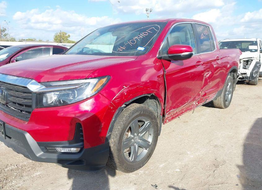 Photo 6 of 2023 Honda Ridgeline RTL (VIN 5FPYK3F59PB012801)