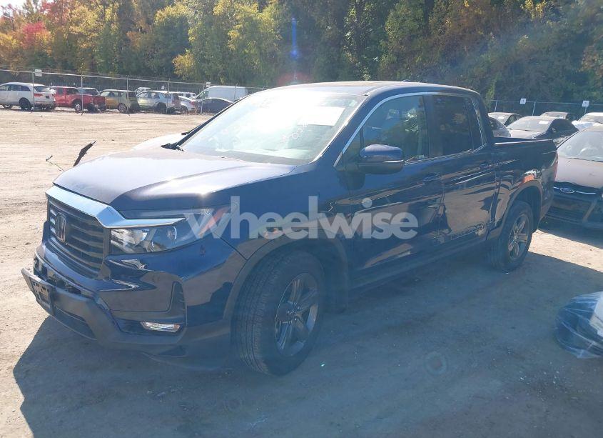 Photo 2 of 2023 Honda Ridgeline RTL (VIN 5FPYK3F59PB026973)