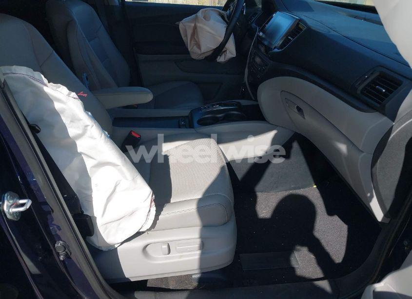 Photo 5 of 2023 Honda Ridgeline RTL (VIN 5FPYK3F59PB026973)