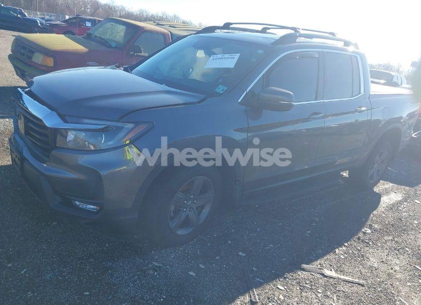 Photo 2 of 2023 Honda Ridgeline RTL (VIN 5FPYK3F59PB047404)