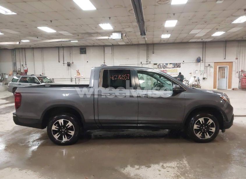 Photo 13 of 2020 Honda Ridgeline AWD RTL (VIN 5FPYK3F5XLB026054)