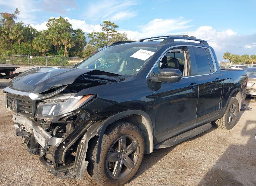 Photo 2 of 2023 Honda Ridgeline RTL (VIN 5FPYK3F5XPB038081)