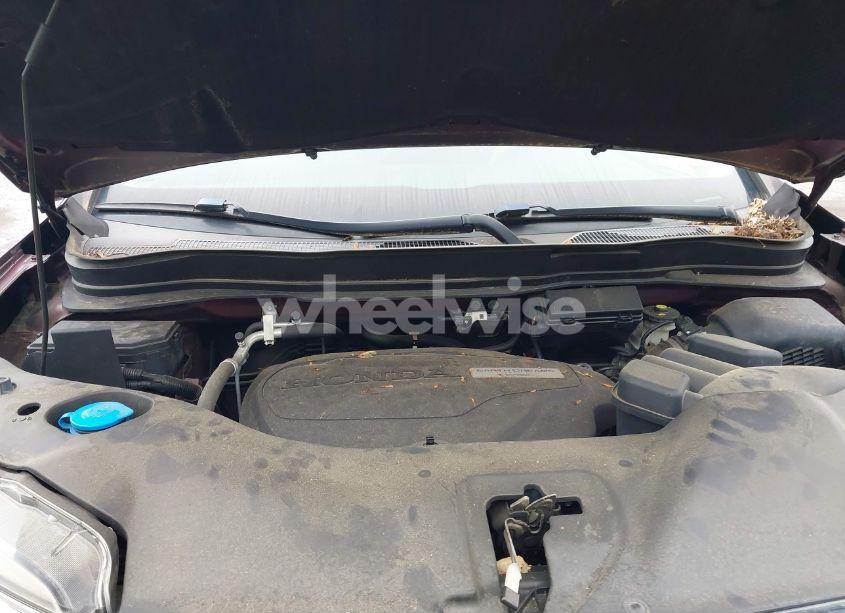 Photo 10 of 2017 Honda Ridgeline RTL-T (VIN 5FPYK3F61HB011538)