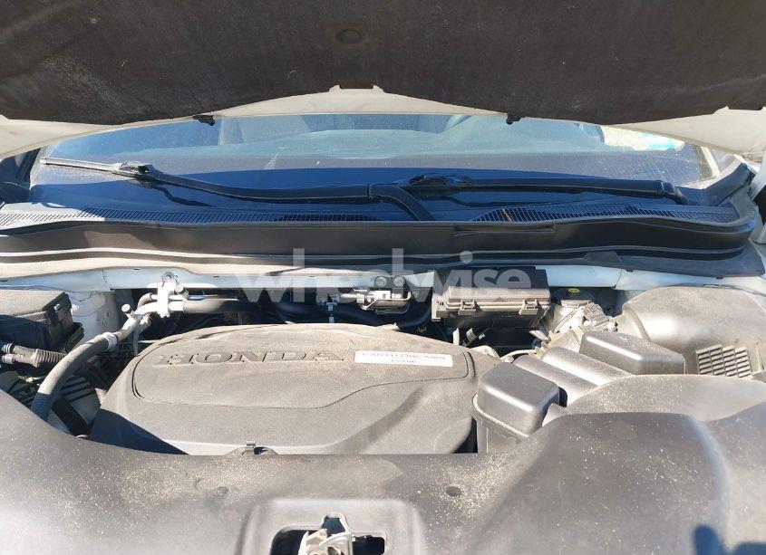 Photo 10 of 2017 Honda Ridgeline RTL-T (VIN 5FPYK3F61HB026766)