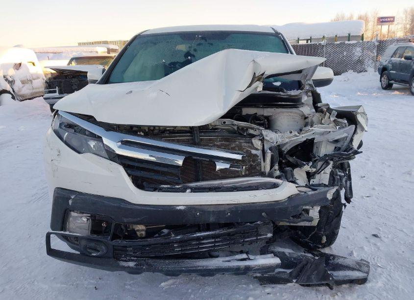 Photo 12 of 2018 Honda Ridgeline RTL-T (VIN 5FPYK3F61JB015076)