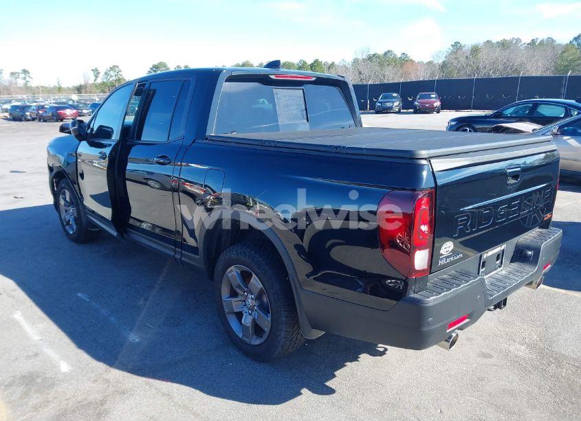 Photo 3 of 2024 Honda Ridgeline TRAILSPORT (VIN 5FPYK3F62RB004549)