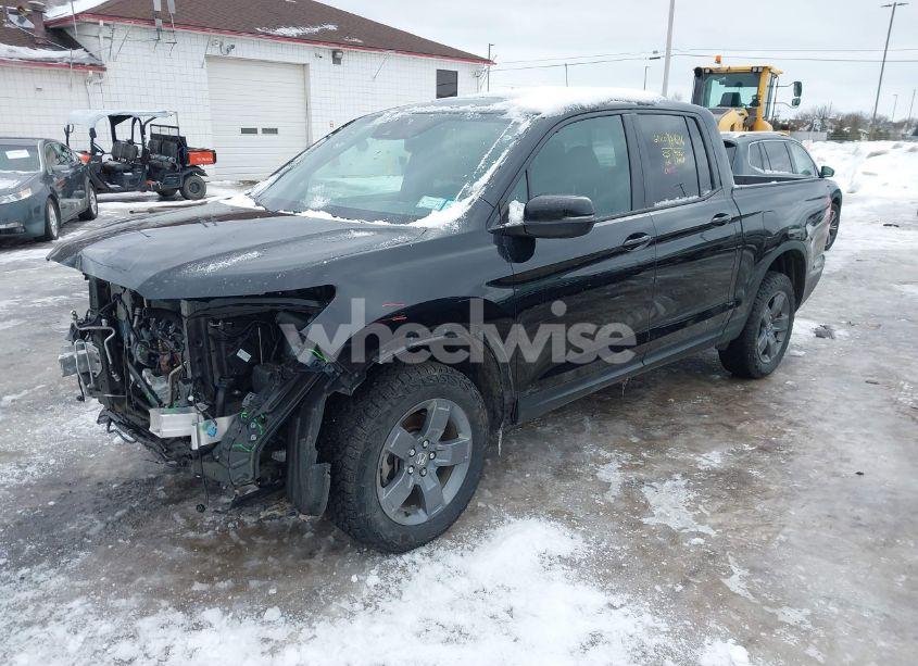 Photo 2 of 2024 Honda Ridgeline TRAILSPORT (VIN 5FPYK3F62RB030908)