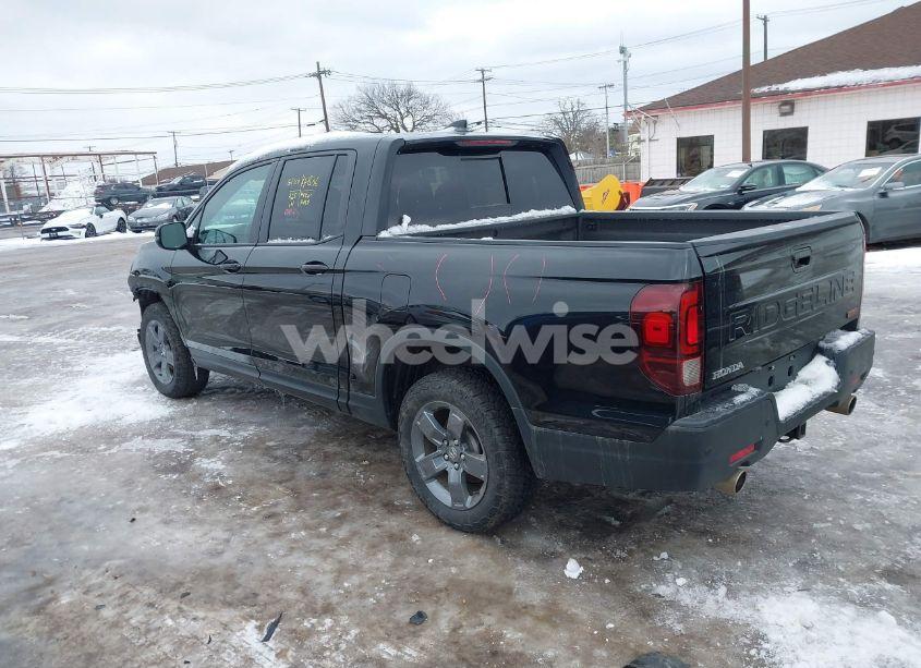 Photo 3 of 2024 Honda Ridgeline TRAILSPORT (VIN 5FPYK3F62RB030908)
