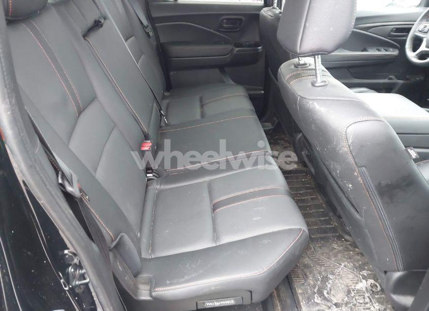 Photo 8 of 2024 Honda Ridgeline TRAILSPORT (VIN 5FPYK3F62RB030908)