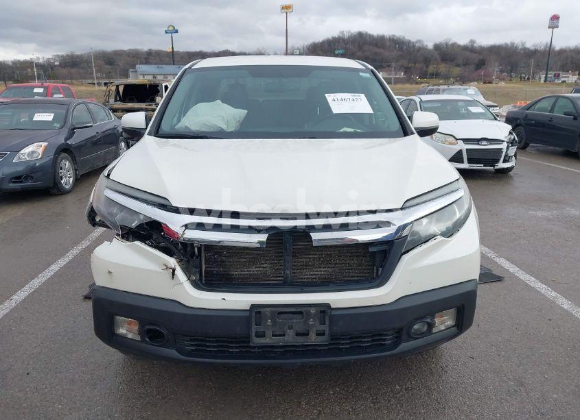 Photo 13 of 2017 Honda Ridgeline RTL-T (VIN 5FPYK3F64HB018970)