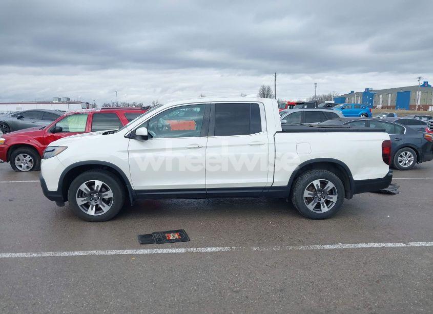 Photo 15 of 2017 Honda Ridgeline RTL-T (VIN 5FPYK3F64HB018970)