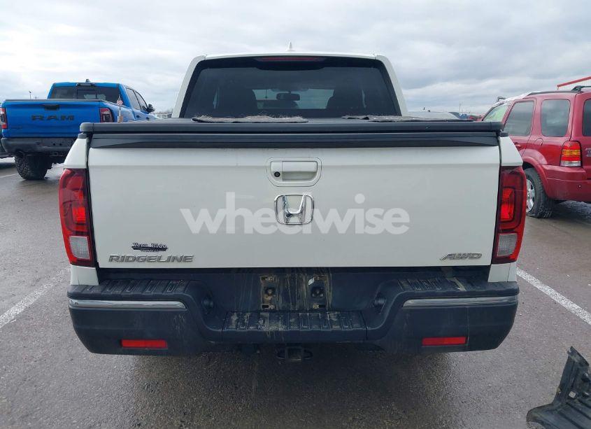 Photo 17 of 2017 Honda Ridgeline RTL-T (VIN 5FPYK3F64HB018970)