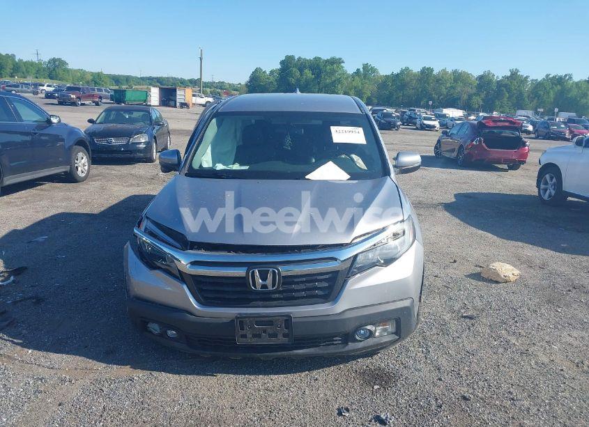 Photo 11 of 2017 Honda Ridgeline RTL-T (VIN 5FPYK3F64HB022095)