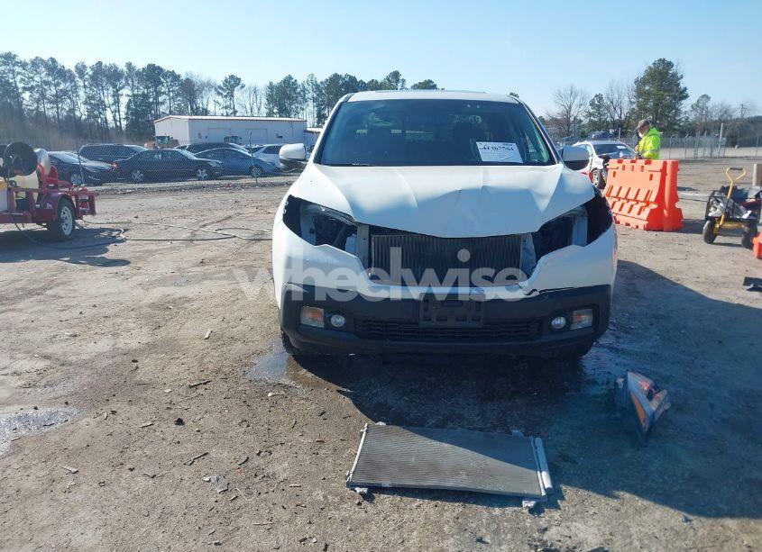 Photo 13 of 2019 Honda Ridgeline RTL-T (VIN 5FPYK3F64KB008821)