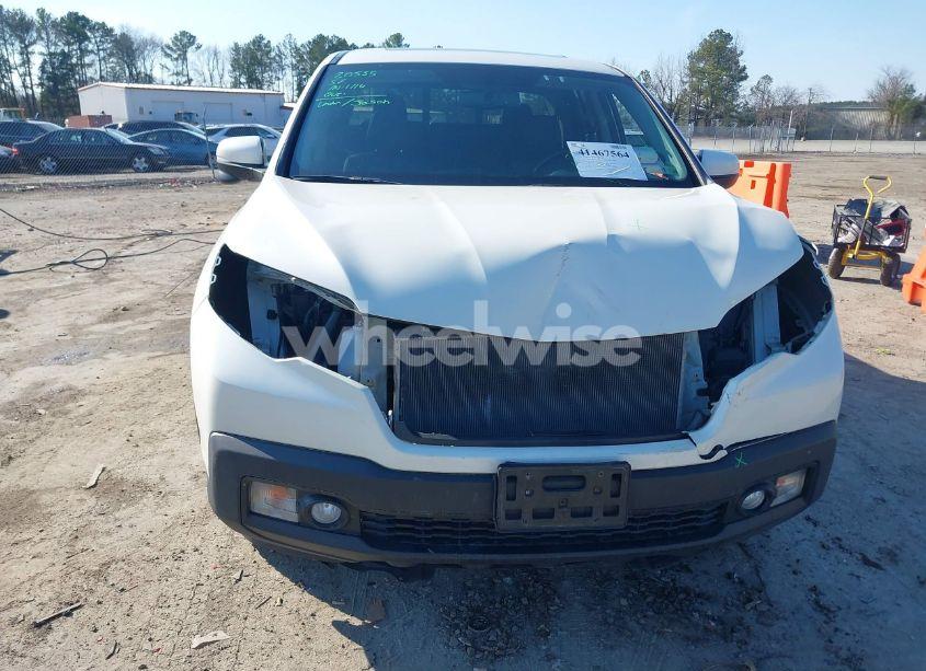 Photo 6 of 2019 Honda Ridgeline RTL-T (VIN 5FPYK3F64KB008821)