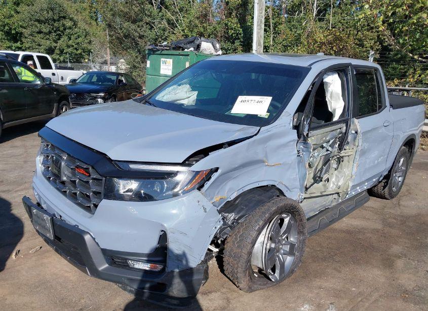 Photo 6 of 2024 Honda Ridgeline TRAILSPORT (VIN 5FPYK3F65RB024374)