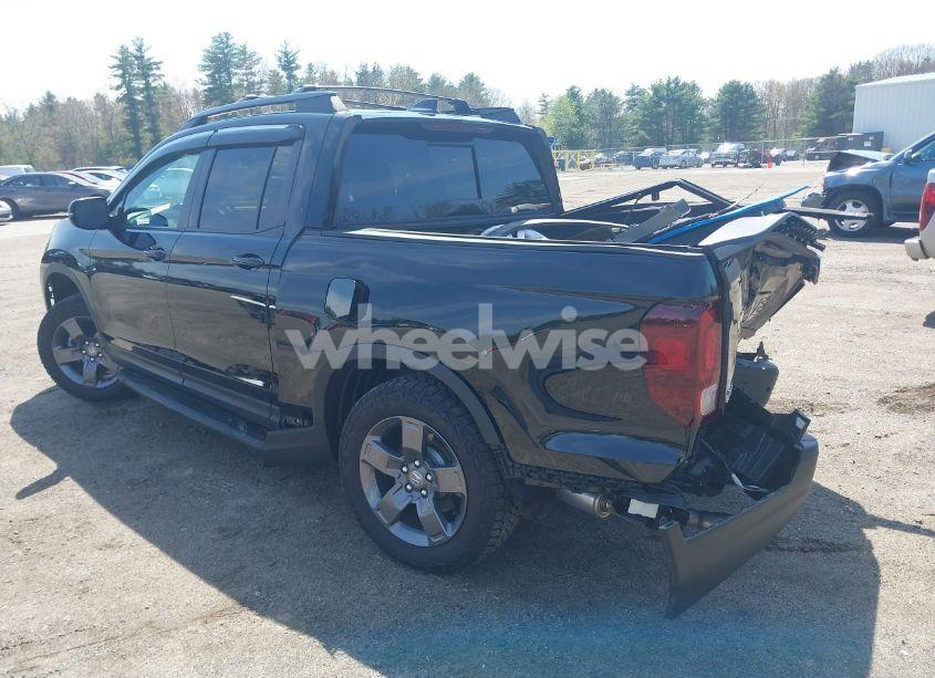 Photo 3 of 2024 Honda Ridgeline TRAILSPORT (VIN 5FPYK3F67RB004546)