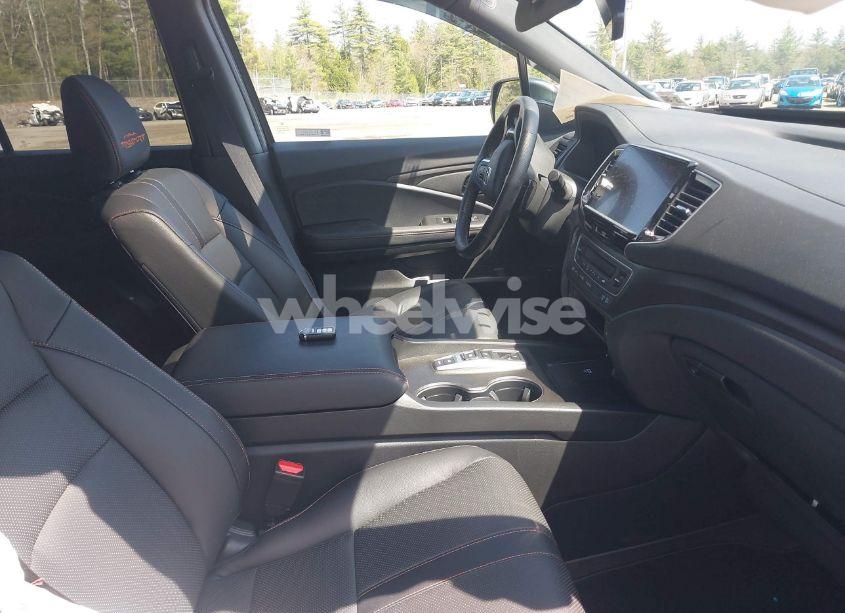 Photo 5 of 2024 Honda Ridgeline TRAILSPORT (VIN 5FPYK3F67RB004546)