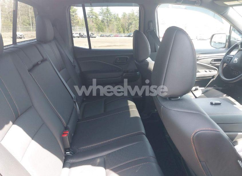 Photo 8 of 2024 Honda Ridgeline TRAILSPORT (VIN 5FPYK3F67RB004546)