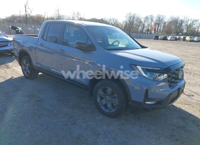 2024 Honda Ridgeline TRAILSPORT (VIN 5FPYK3F67RB024392) main photo