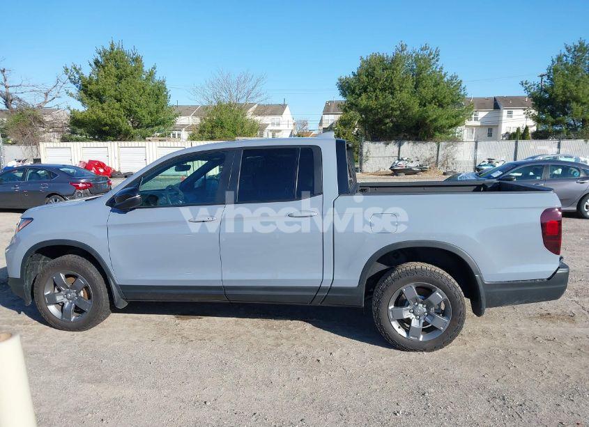 Photo 14 of 2024 Honda Ridgeline TRAILSPORT (VIN 5FPYK3F67RB024392)