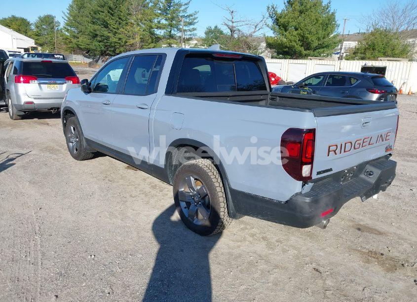 Photo 3 of 2024 Honda Ridgeline TRAILSPORT (VIN 5FPYK3F67RB024392)