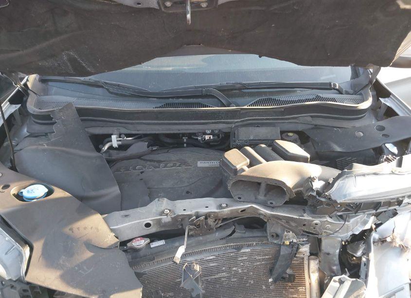 Photo 10 of 2018 Honda Ridgeline RTL-T (VIN 5FPYK3F68JB014717)