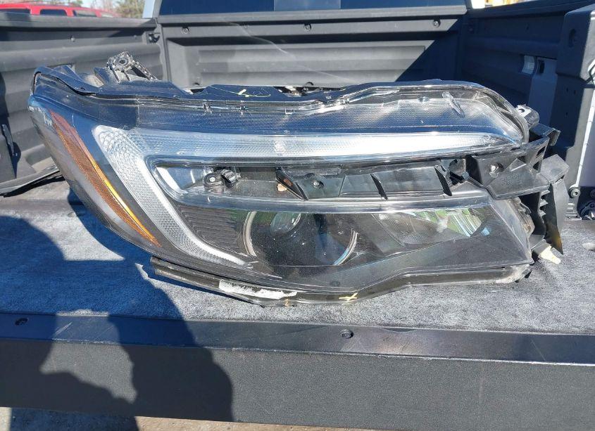 Photo 12 of 2019 Honda Ridgeline RTL-T (VIN 5FPYK3F6XKB020486)