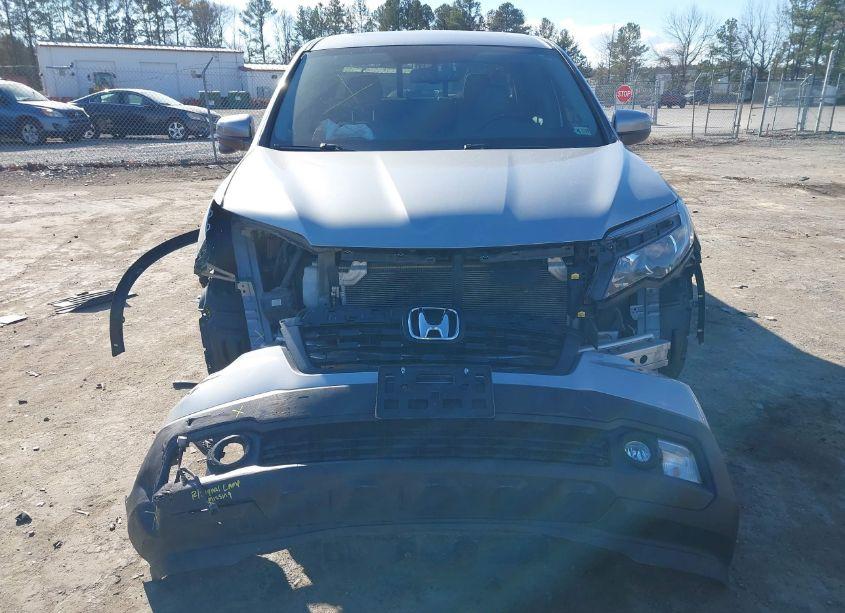 Photo 13 of 2019 Honda Ridgeline RTL-T (VIN 5FPYK3F6XKB020486)