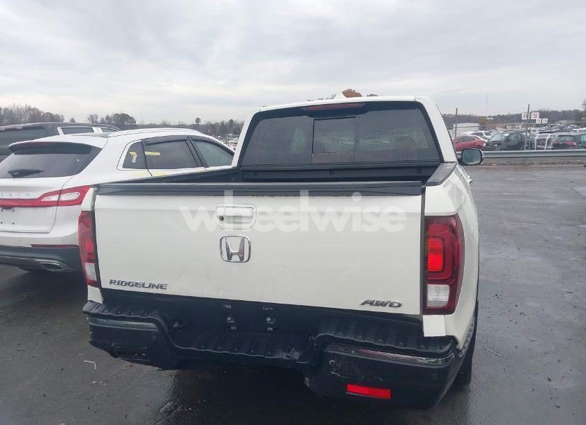 Photo 16 of 2019 Honda Ridgeline RTL-E (VIN 5FPYK3F70KB024197)