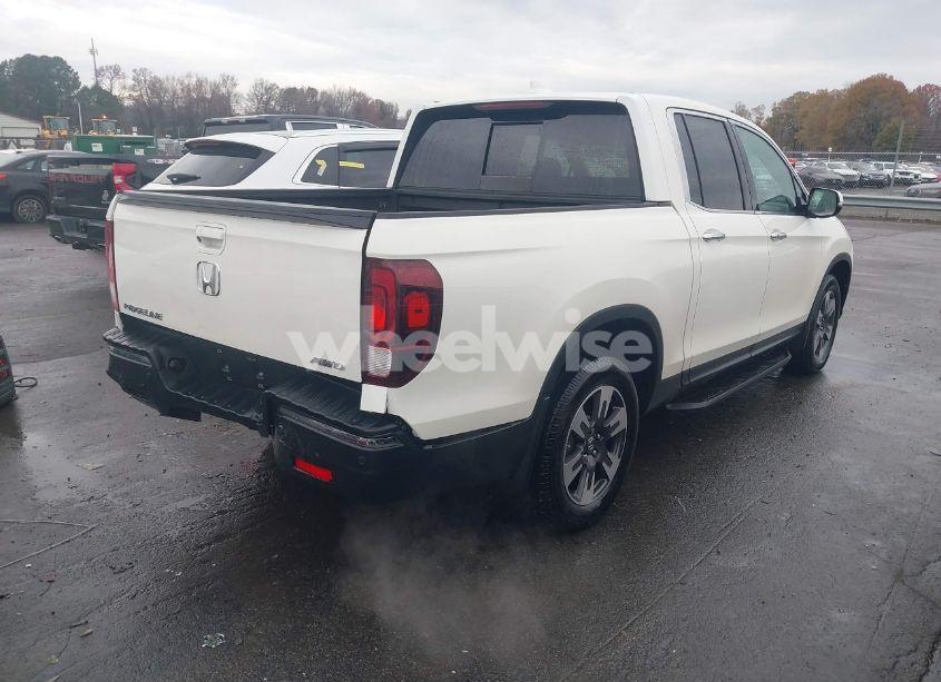 Photo 4 of 2019 Honda Ridgeline RTL-E (VIN 5FPYK3F70KB024197)