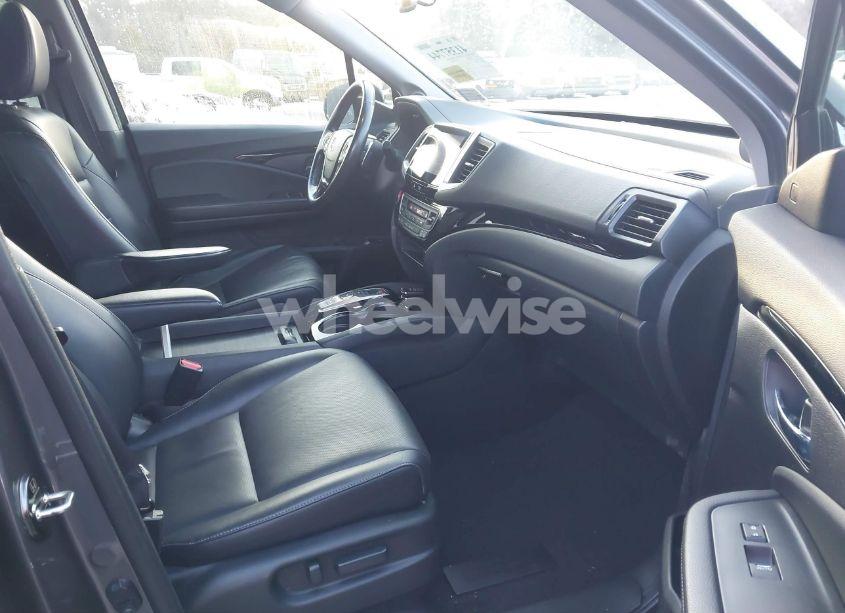 Photo 5 of 2020 Honda Ridgeline RTL-E (VIN 5FPYK3F70LB008292)