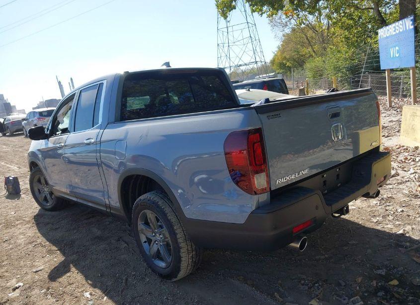 Photo 3 of 2023 Honda Ridgeline RTL-E (VIN 5FPYK3F70PB063458)