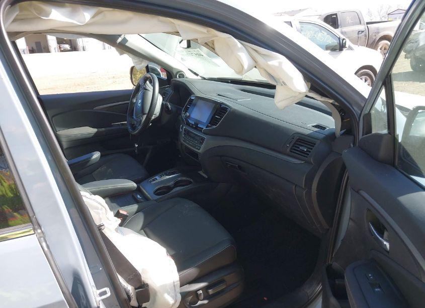 Photo 5 of 2023 Honda Ridgeline RTL-E (VIN 5FPYK3F70PB063458)