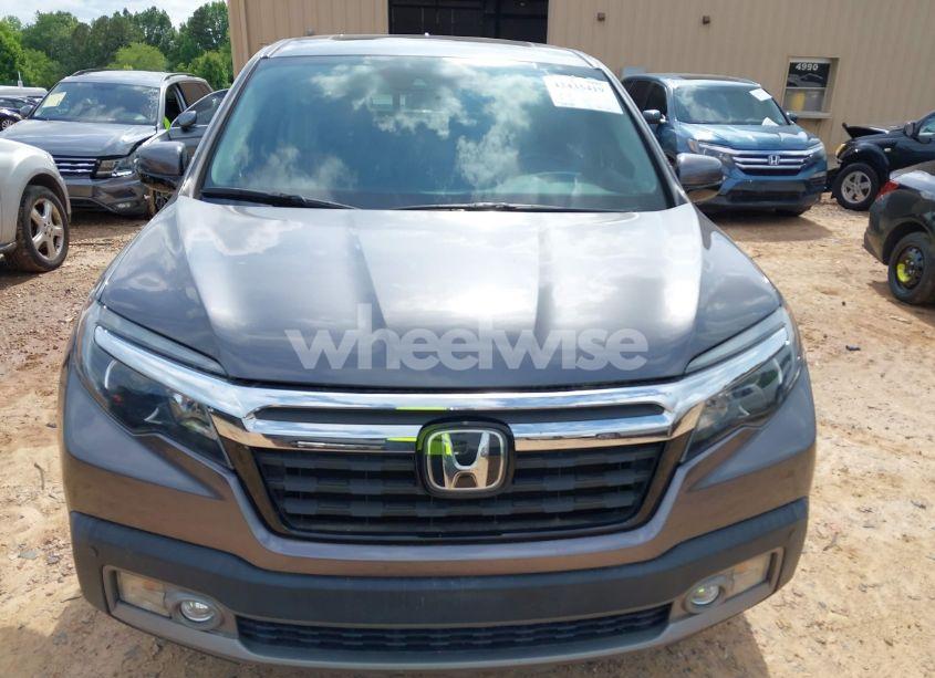 Photo 12 of 2017 Honda Ridgeline RTL-E (VIN 5FPYK3F71HB011631)
