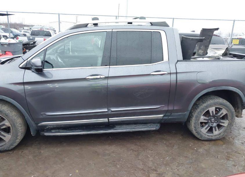 Photo 15 of 2018 Honda Ridgeline RTL-E (VIN 5FPYK3F71JB005320)