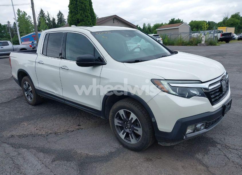 2019 Honda Ridgeline RTL-E (VIN 5FPYK3F71KB017498) main photo