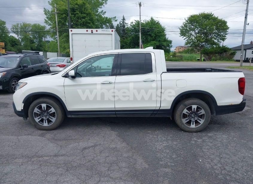 Photo 15 of 2019 Honda Ridgeline RTL-E (VIN 5FPYK3F71KB017498)